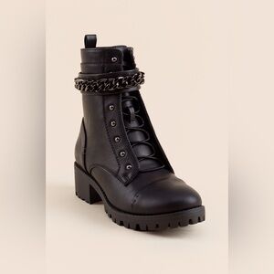 Sugar Nine Ankle Chain Combat Boots Black Faux Leather Size 7.5 Block Heel NWT